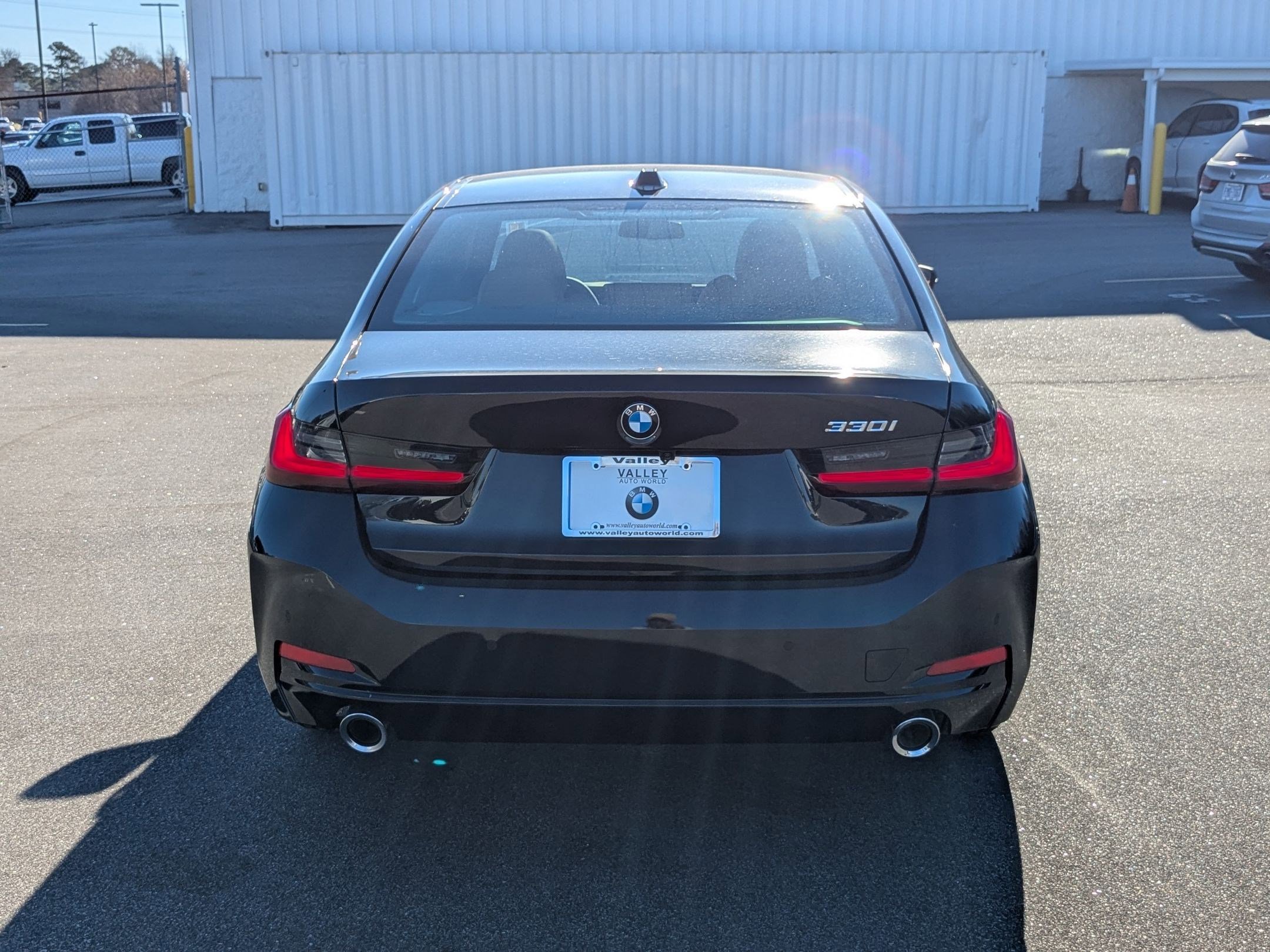 2025 Bmw 330i photo 4