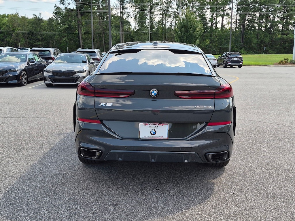 New 2027 BMW X6 xDrive40i SUV
