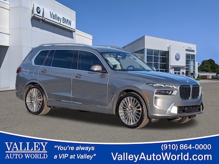 2025 BMW X7 xDrive40i xDrive40i Sports Activity Vehicle