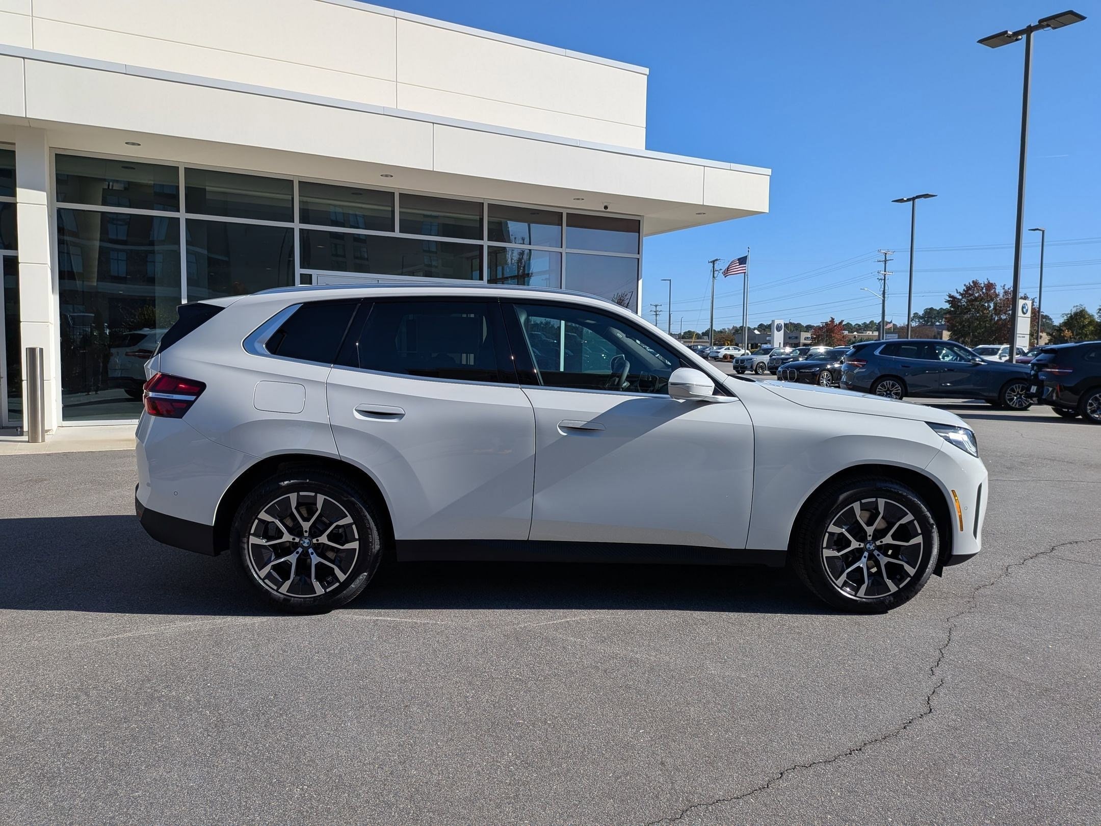 2026 BMW X3 30 - Photo 2