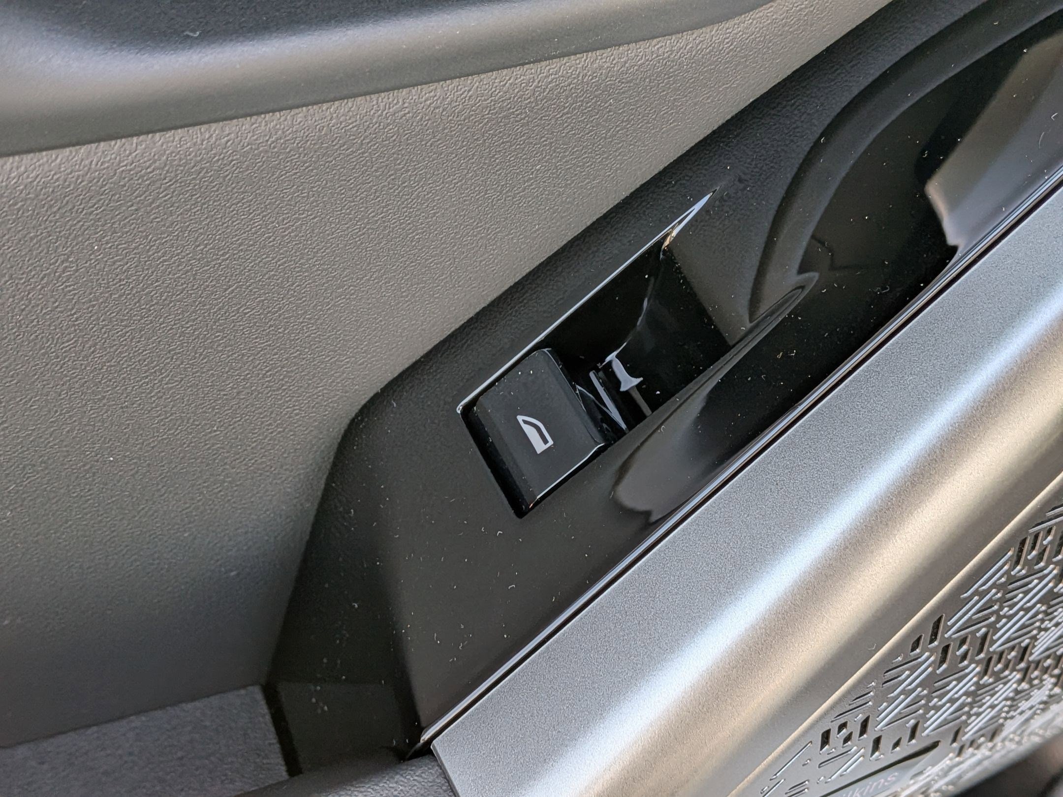 2026 BMW 5 Series 540i - Photo 29