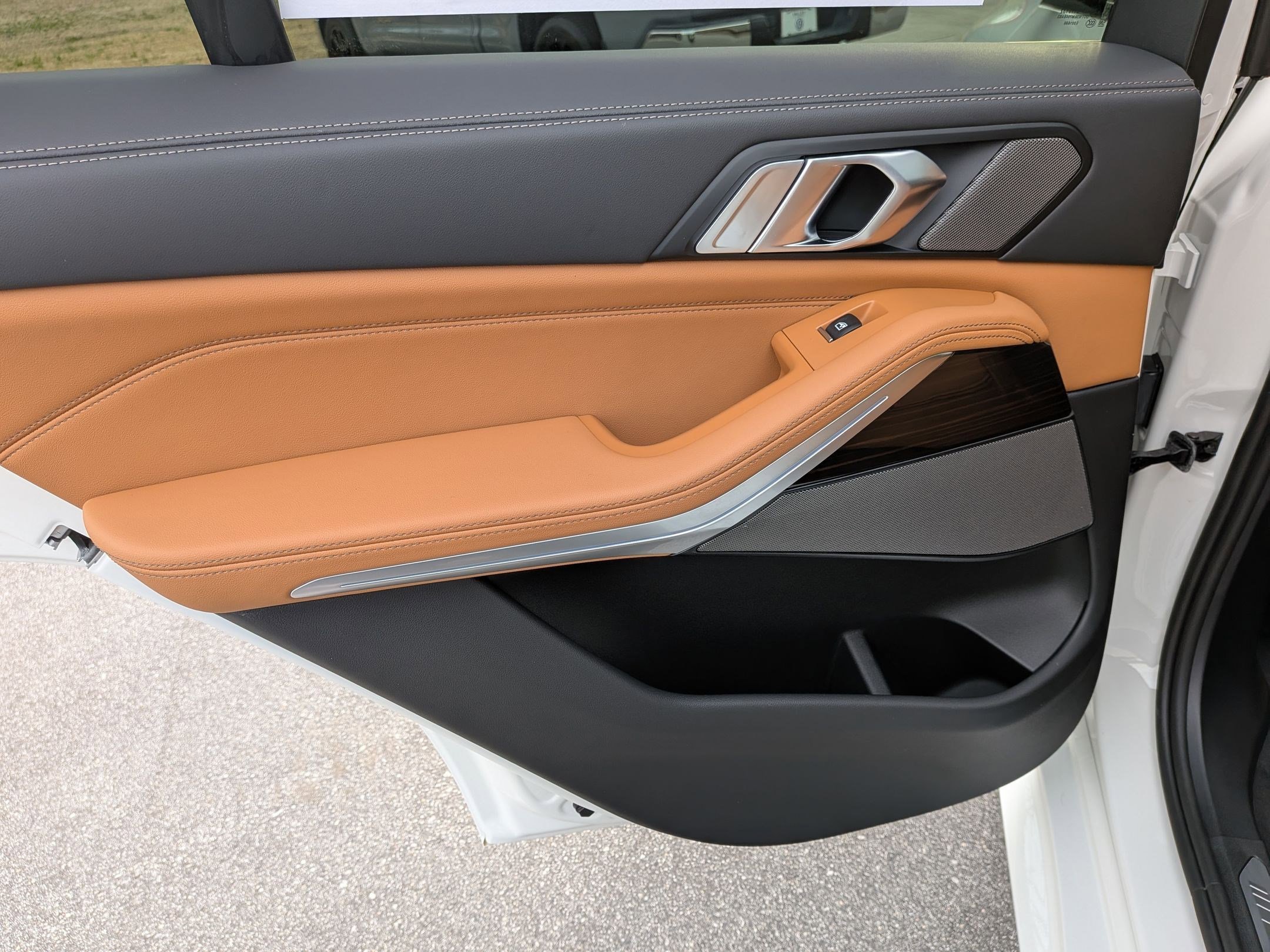 2026 BMW X5 50e - Photo 27