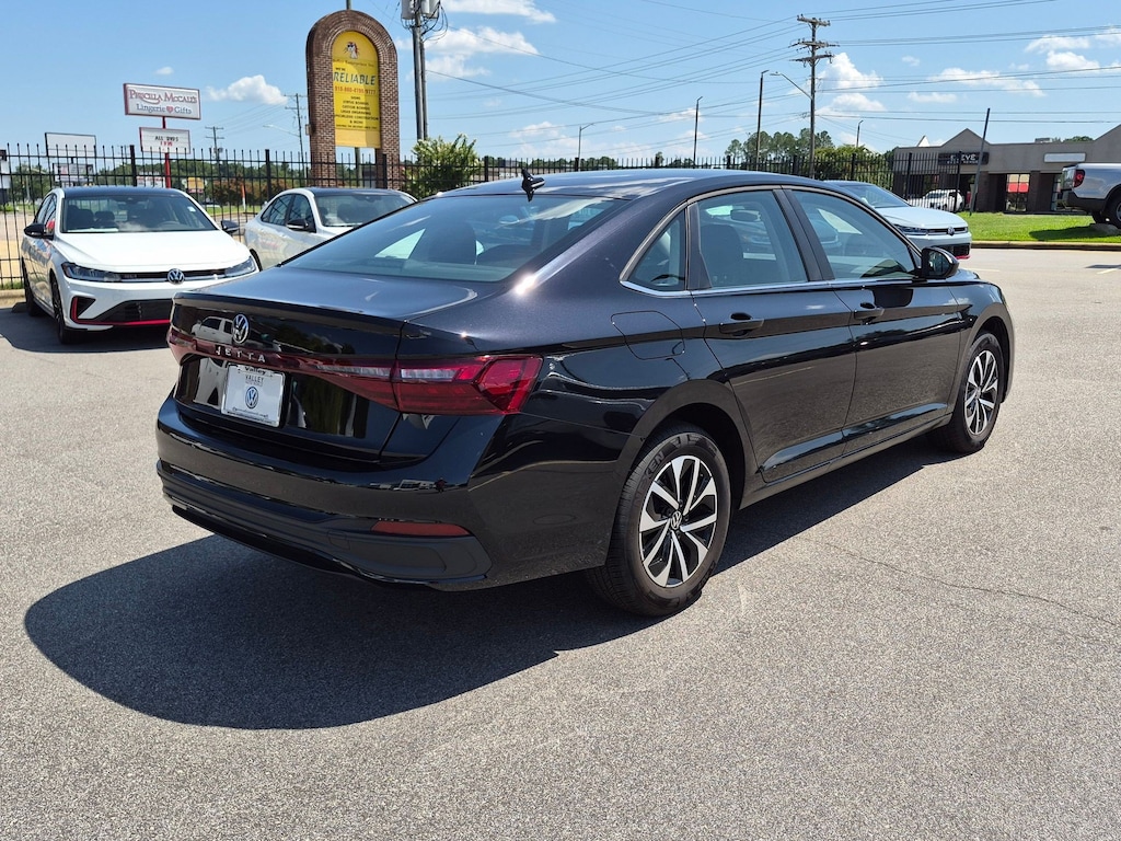 Used 2026 Volkswagen Jetta S S Auto
