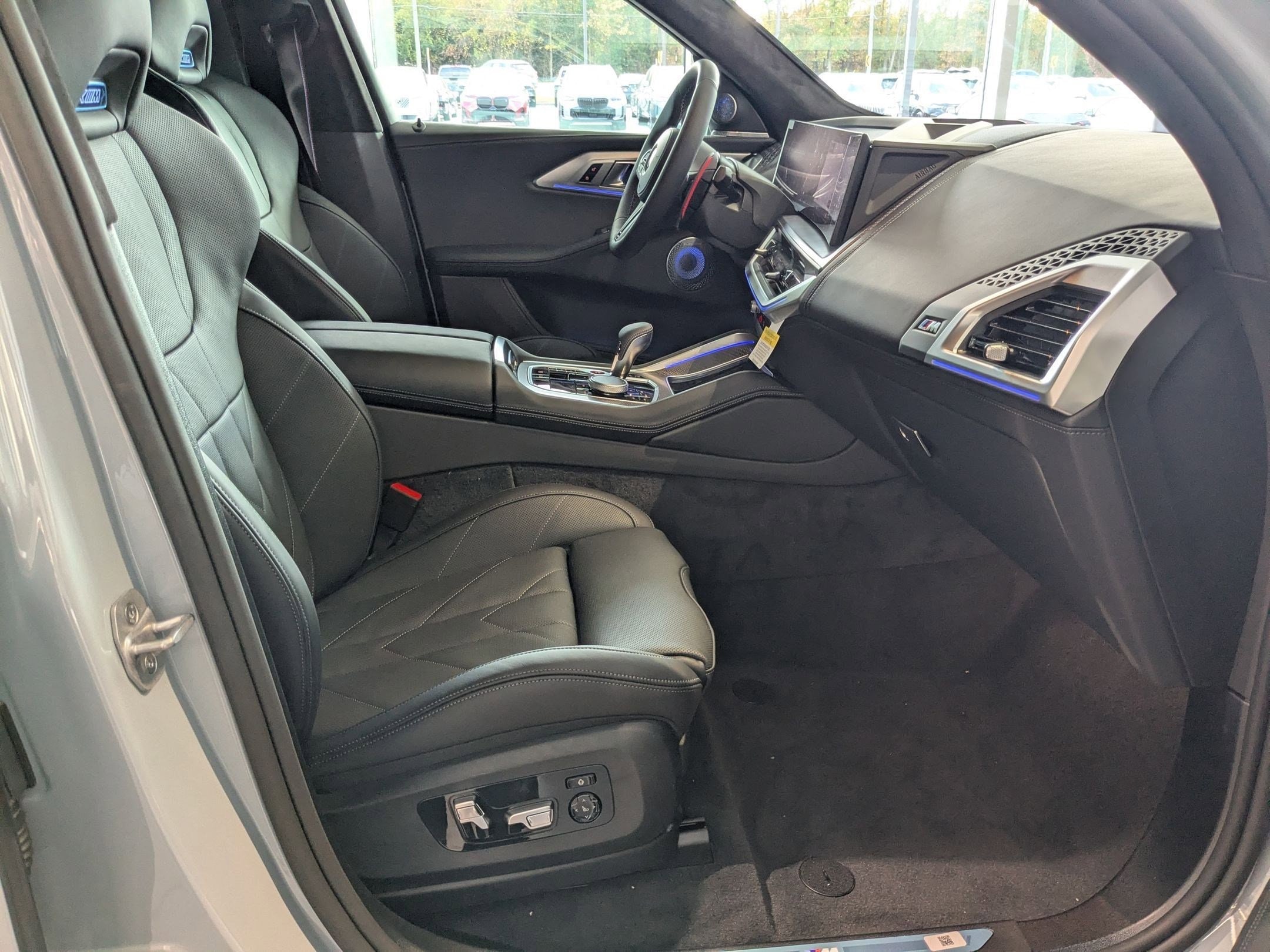2026 BMW XM Base - Photo 37