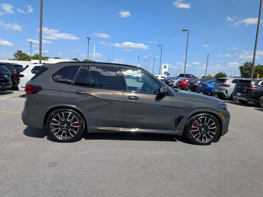 New 2026 BMW X5 PHEV xDrive50e SUV