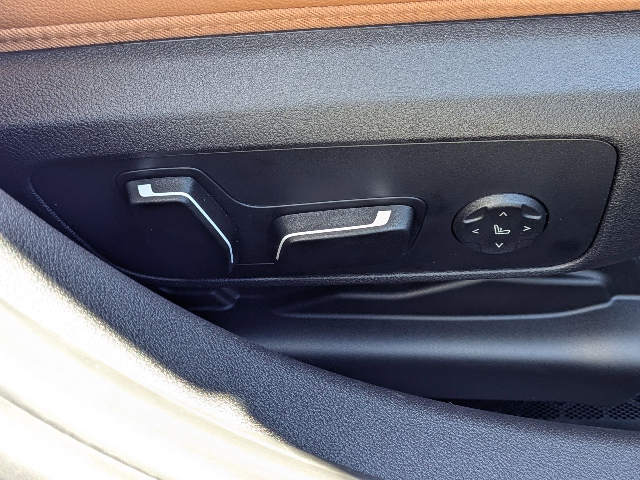 2026 BMW 3 Series M340i - Photo 39