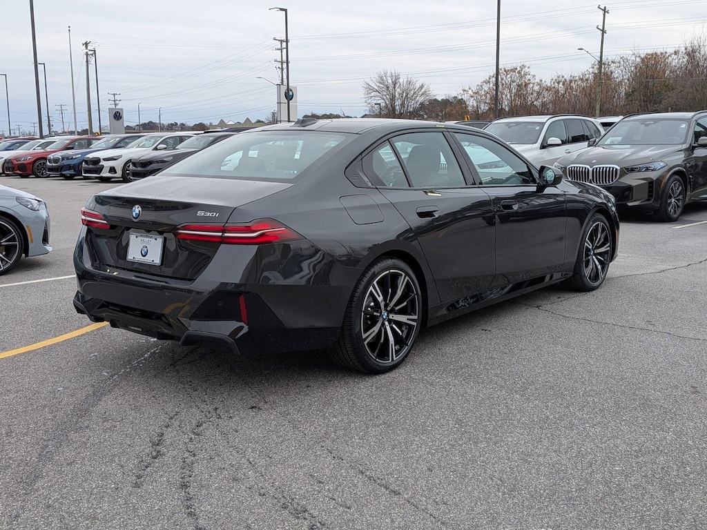 New 2026 BMW 530i Sedan