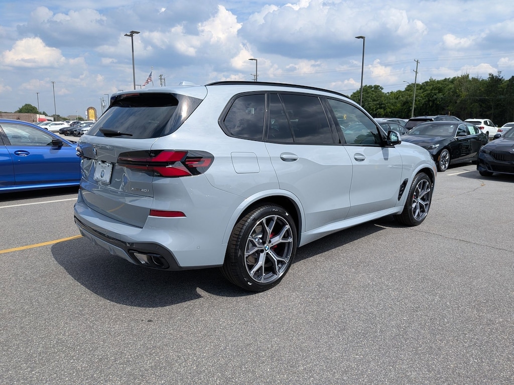 New 2026 BMW X5 xDrive40i SUV