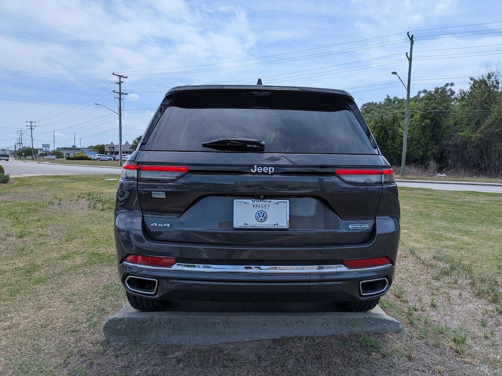 Used 2023 Jeep Grand Cherokee Overland Overland 4x4
