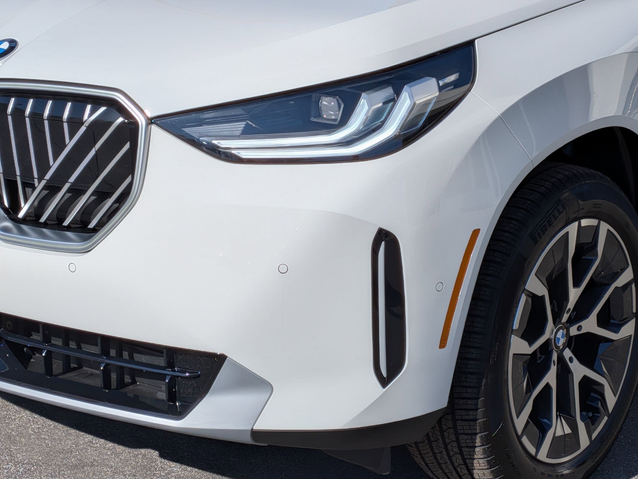 2026 BMW X3 30 - Photo 9