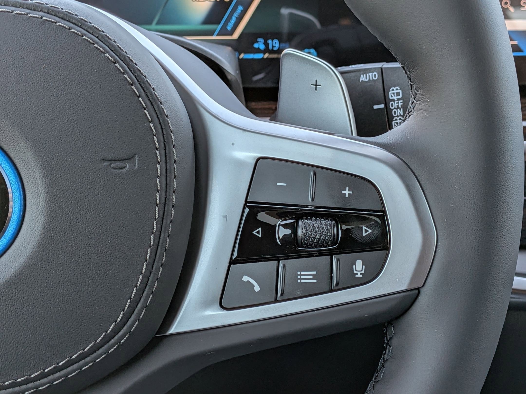 2026 BMW X5 50e - Photo 20
