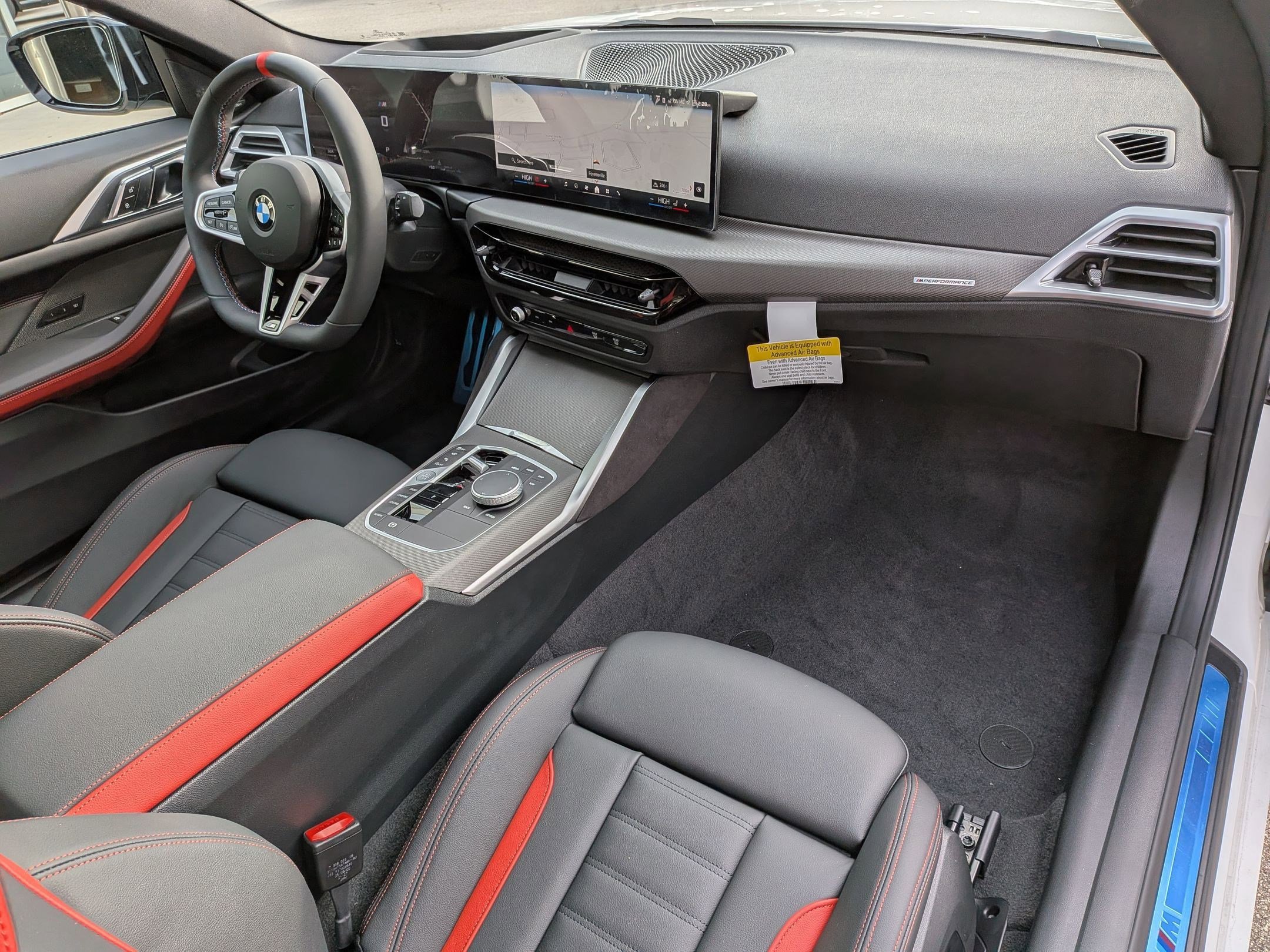 2026 BMW 4 Series M440i - Photo 35