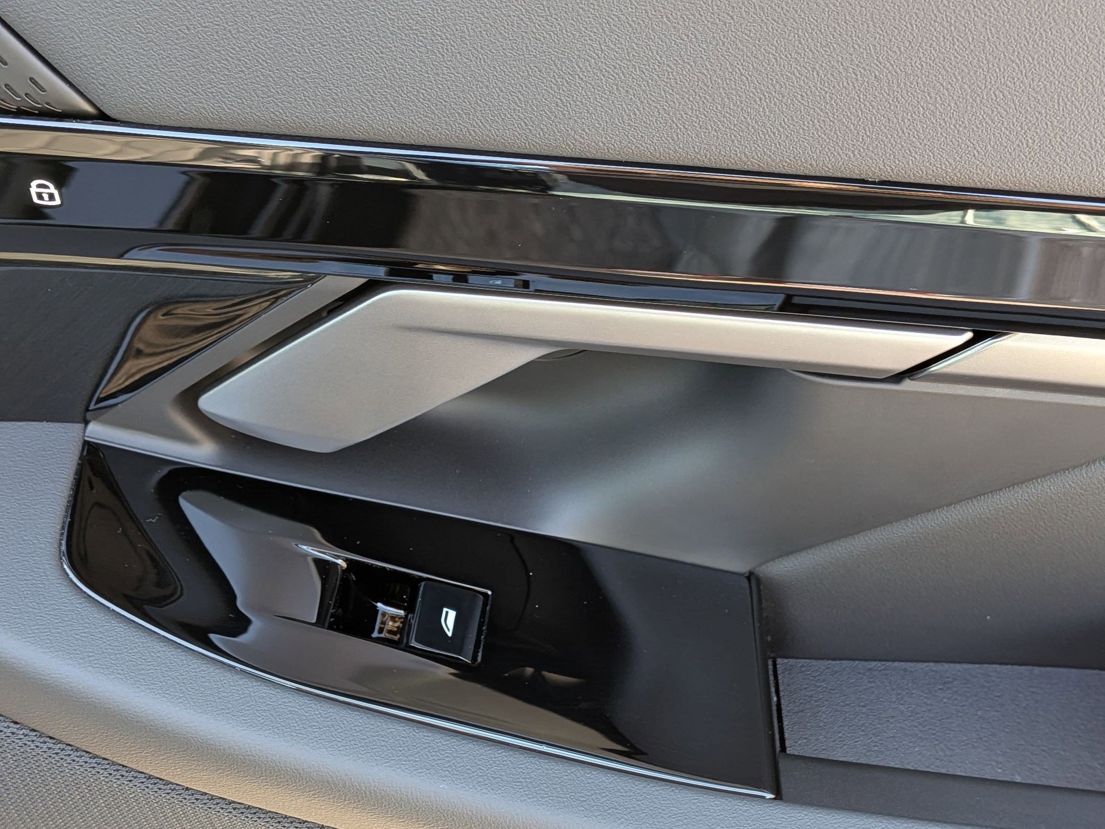 2026 BMW 5 Series 530i - Photo 35