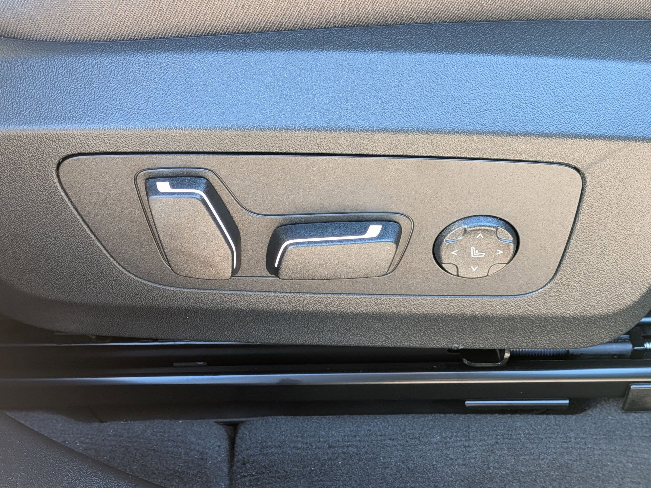 2026 BMW X3 30 - Photo 36
