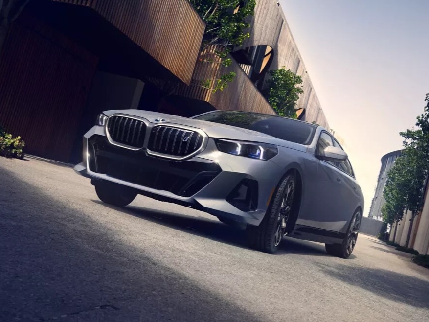 BMW i5