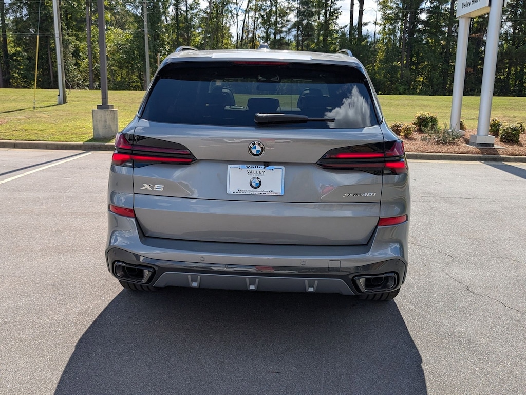 New 2026 BMW X5 xDrive40i SUV