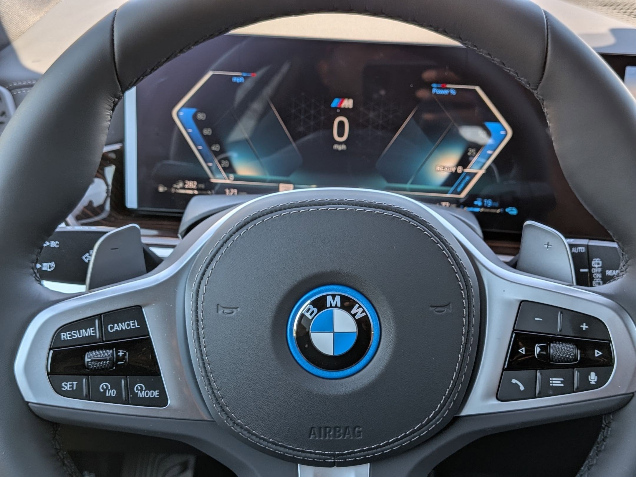 2026 BMW X5 50e - Photo 21