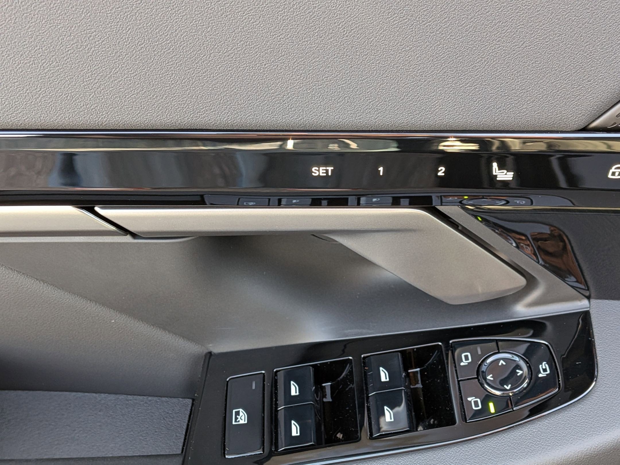 2026 BMW 5 Series 530i - Photo 12