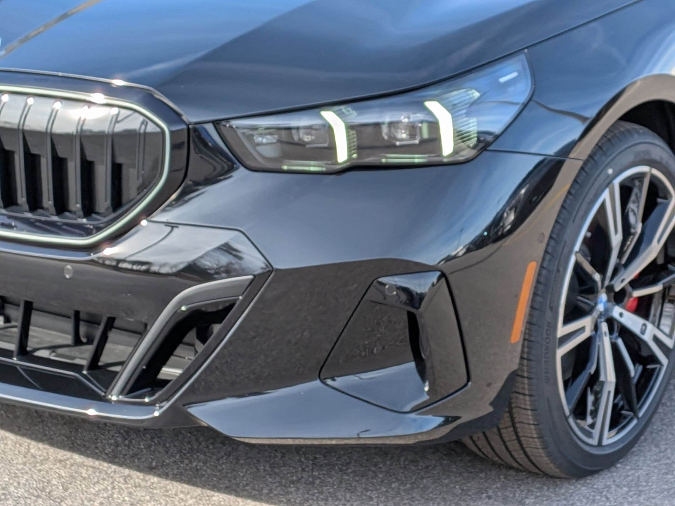 2026 BMW 5 Series 530i - Photo 9