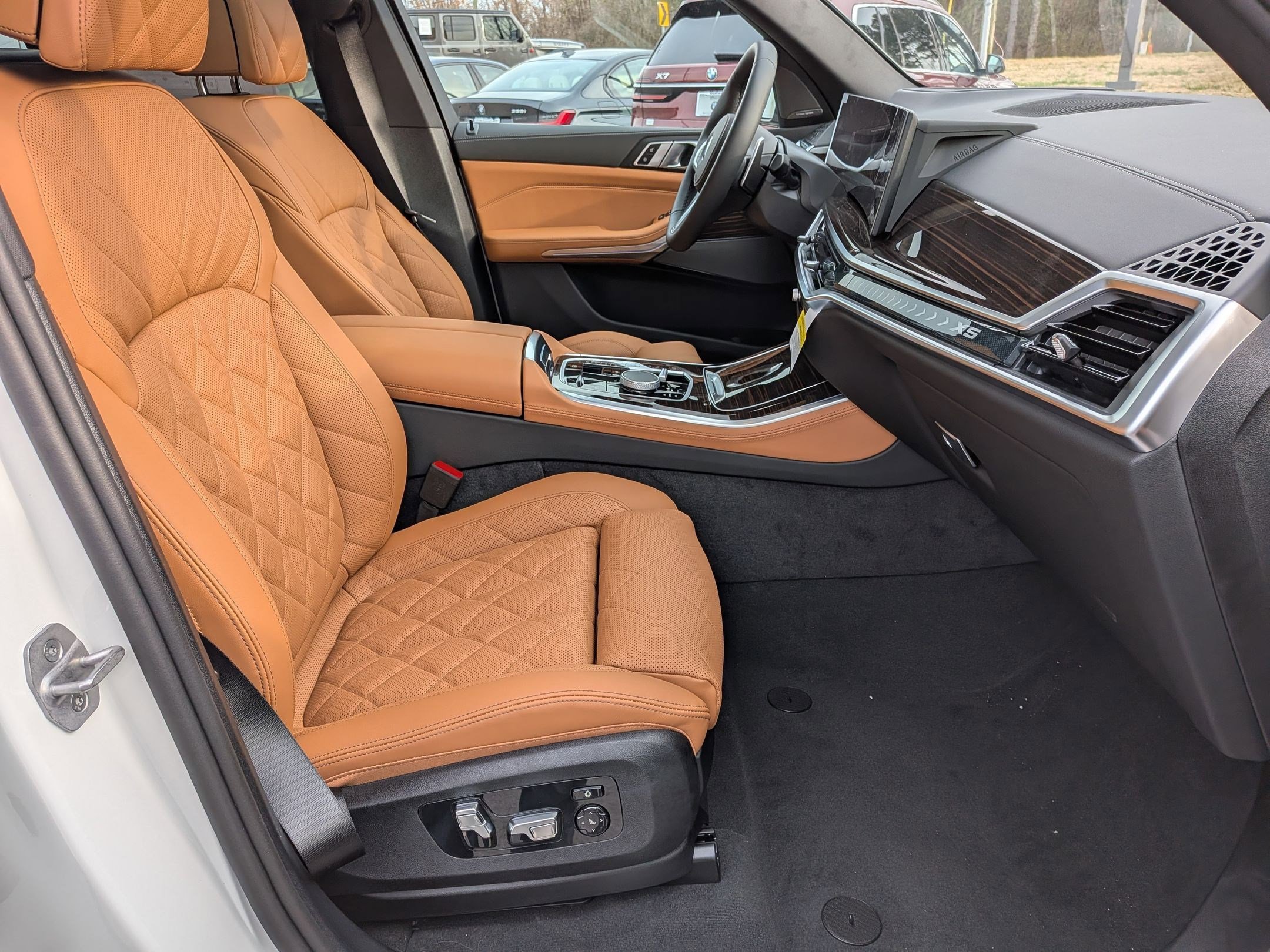 2026 BMW X5 50e - Photo 38