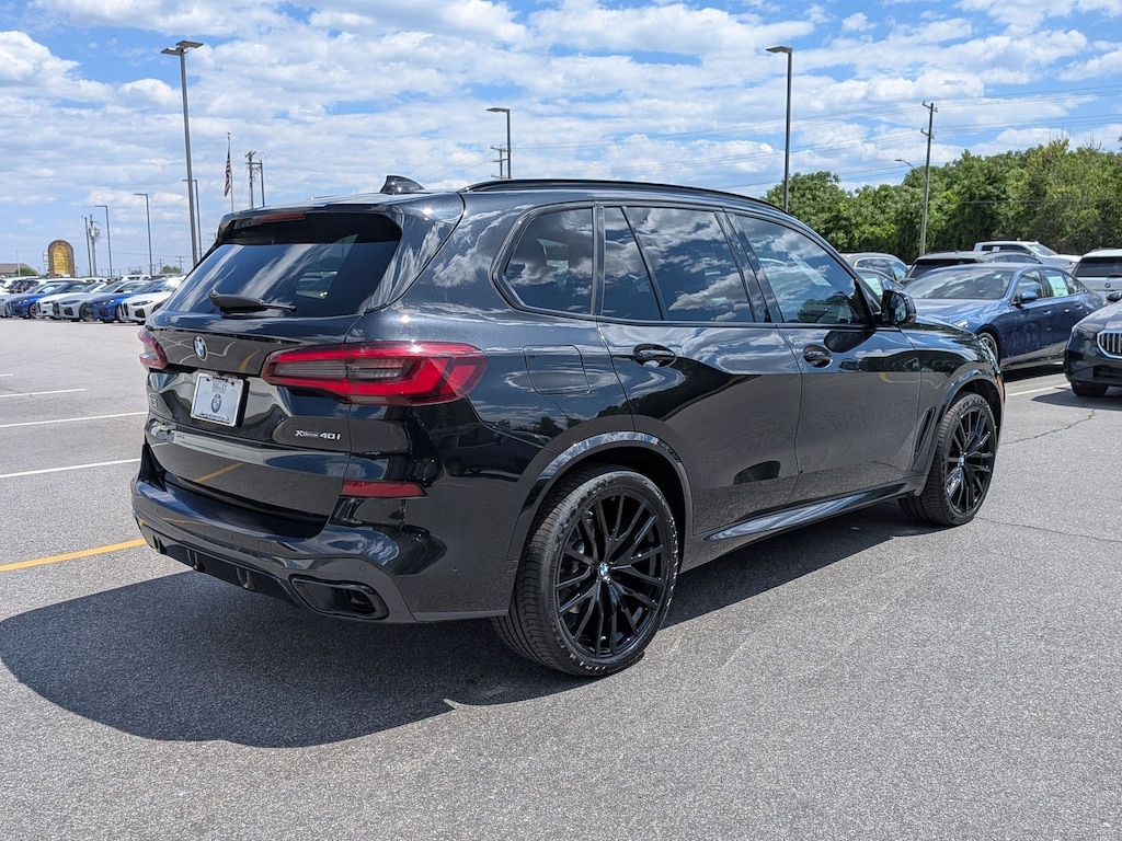 Used 2022 BMW X5 xDrive40i xDrive40i Sports Activity Vehicle