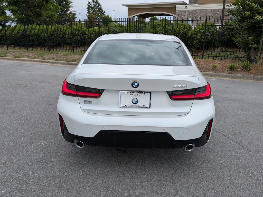 New 2026 BMW 330i Sedan