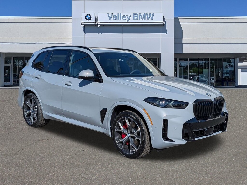 New 2026 BMW X5 sDrive40i SUV