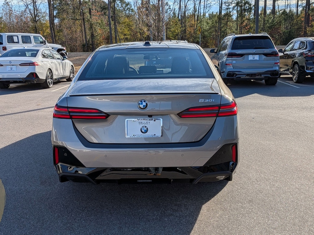 New 2026 BMW 530i Sedan