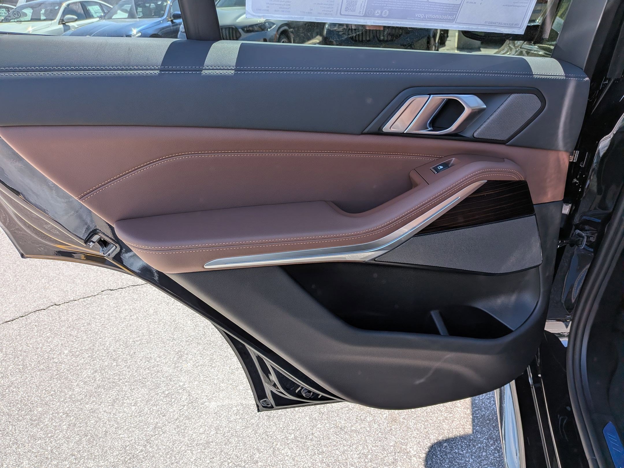 2026 BMW X5 50e - Photo 27