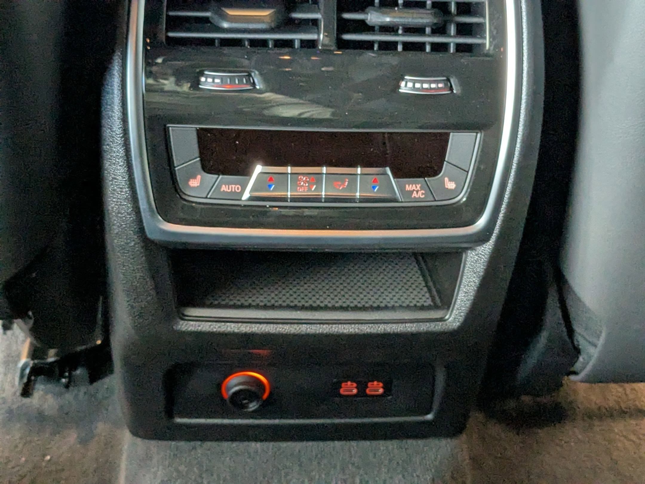 2026 BMW XM Base - Photo 30