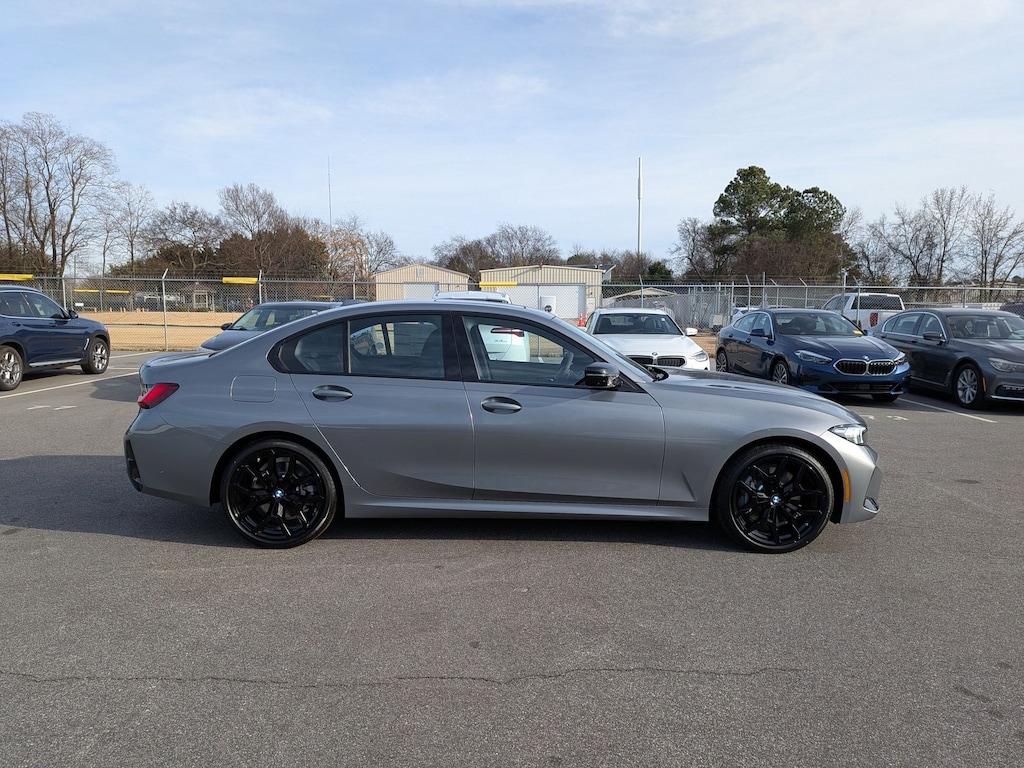 New 2026 BMW 330i Sedan