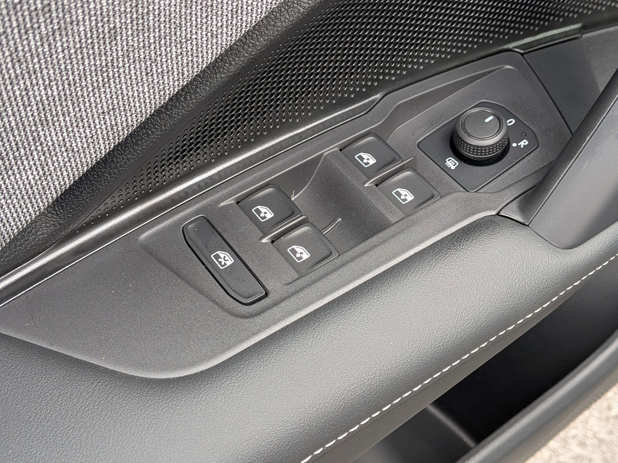 2026 Volkswagen Tiguan S - Photo 13