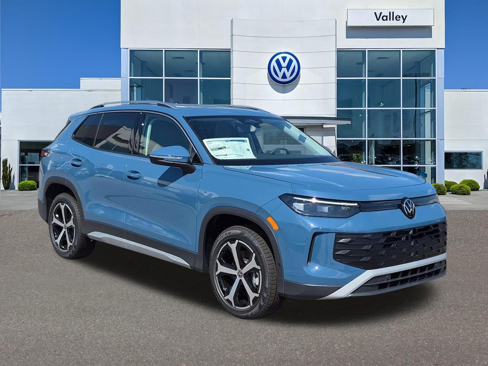 2026 Volkswagen Tiguan SE 4MOTION 