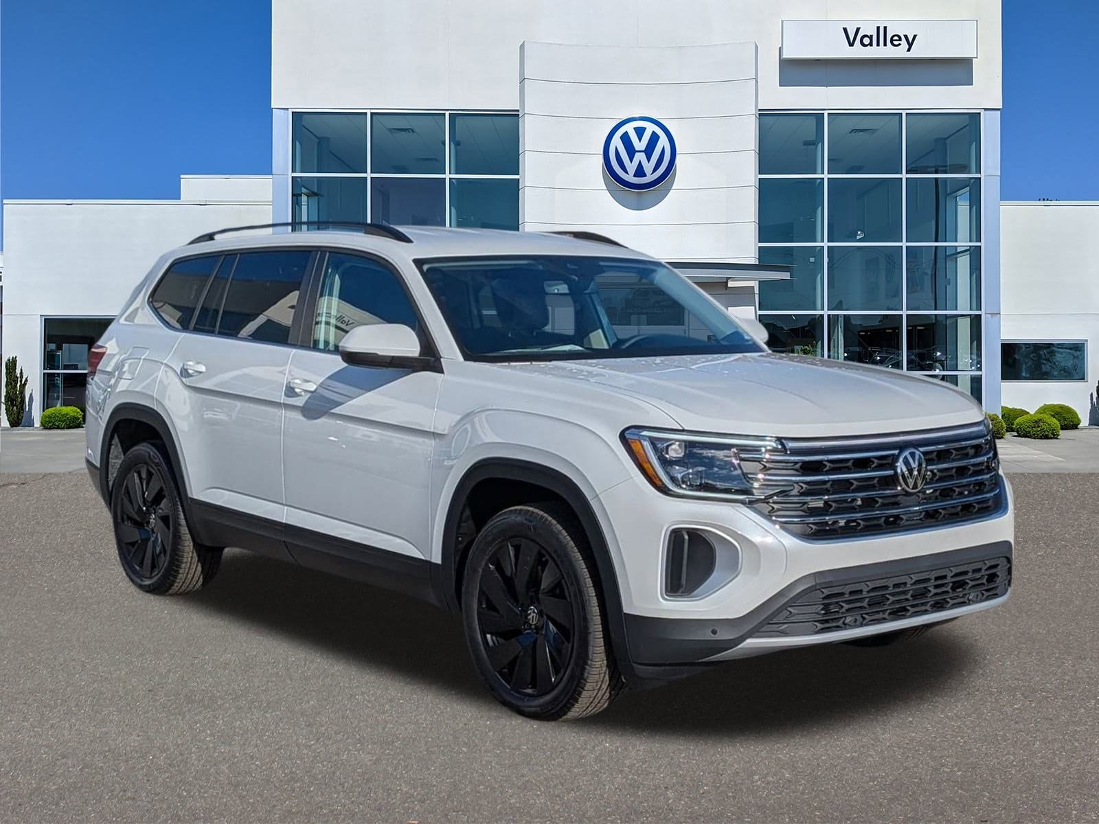 2026 Volkswagen Atlas SE w/Tech's photo