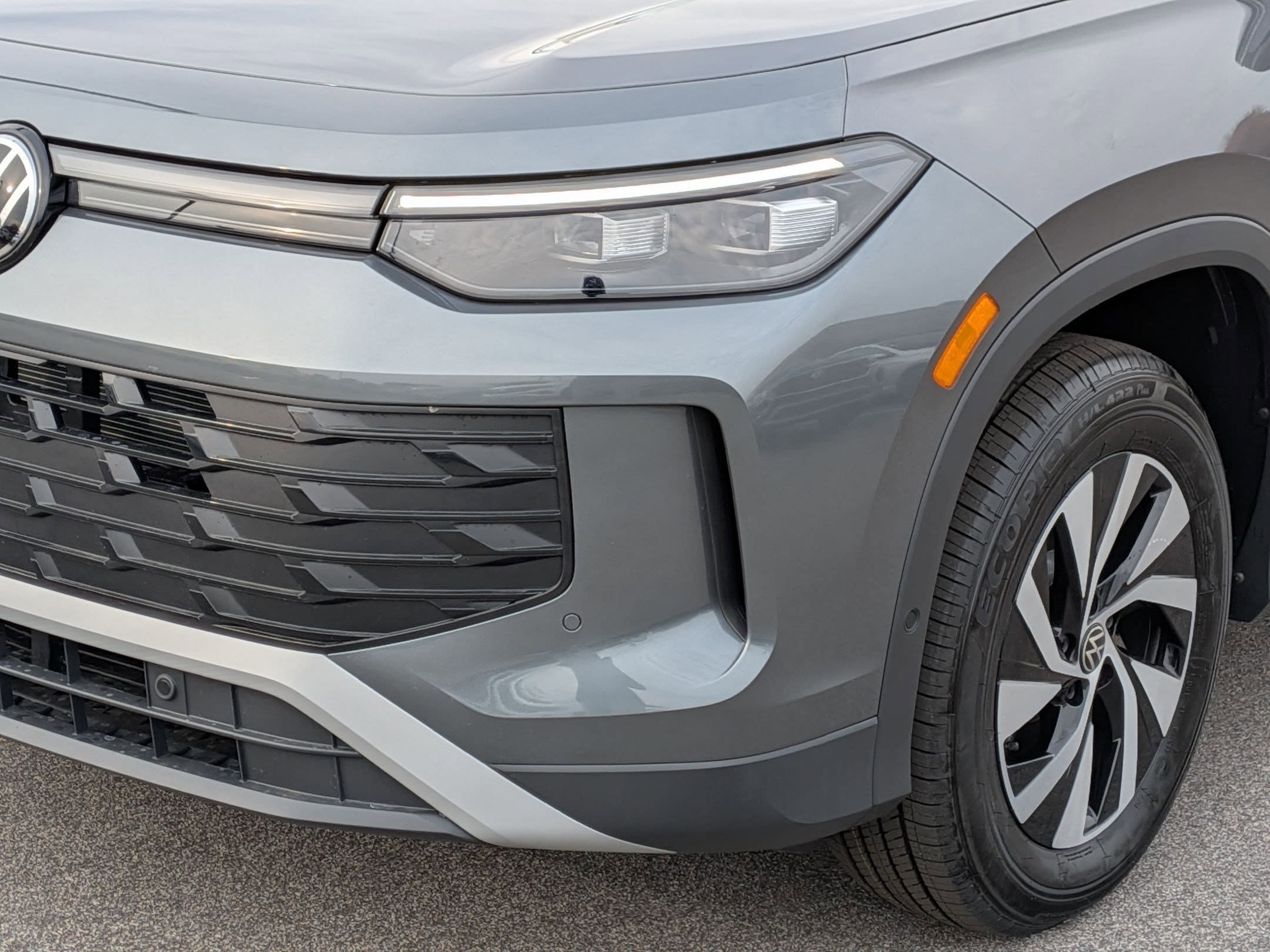 2026 Volkswagen Tiguan S - Photo 9