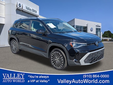 2025 Volkswagen Taos SE SE FWD 2025 Volkswagen Taos SE SE FWD