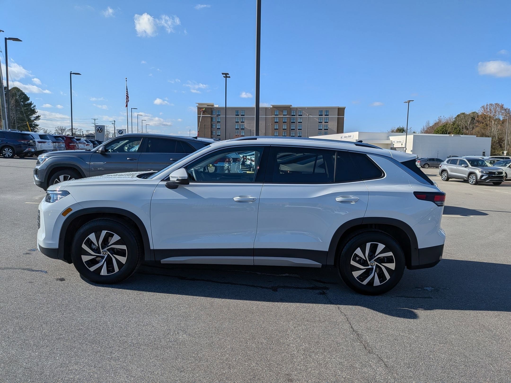 2026 Volkswagen Tiguan S - Photo 6