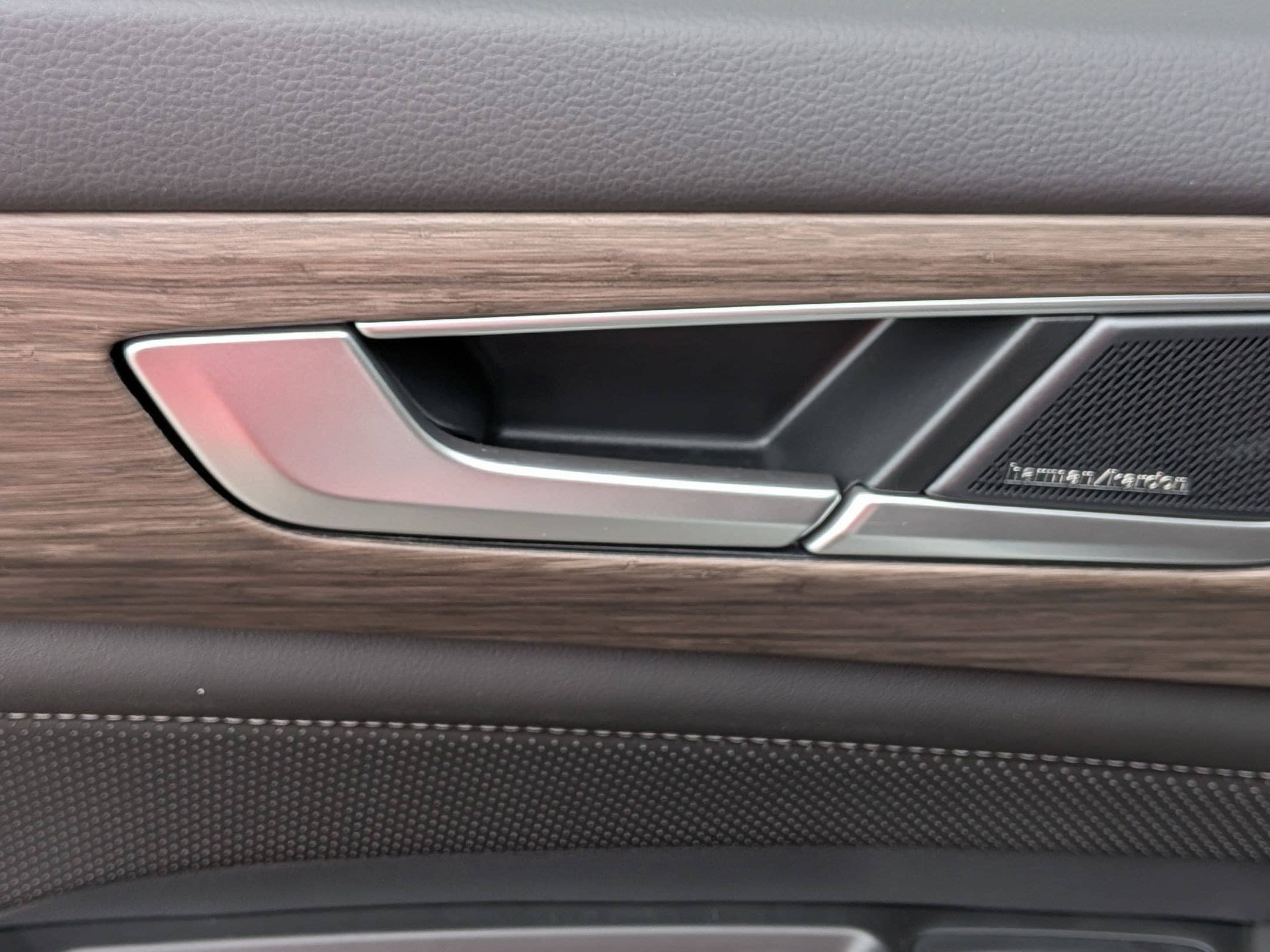 2026 Volkswagen Atlas SEL Premium R-Line - Photo 28