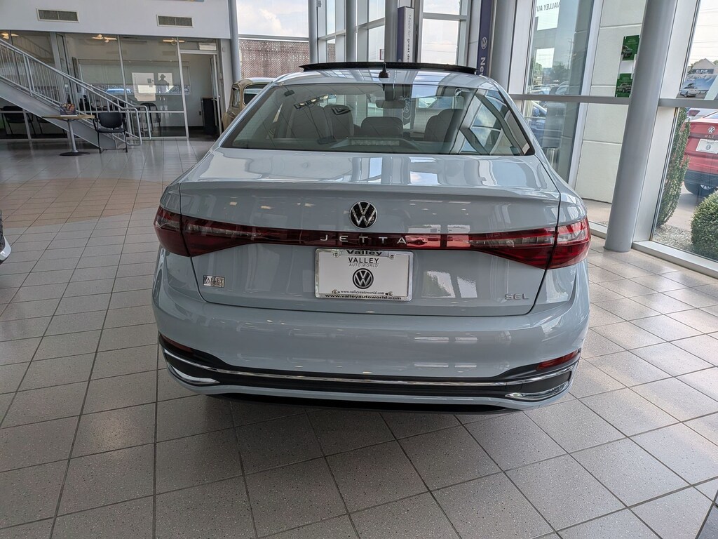 New 2026 Volkswagen Jetta SEL SEL Auto