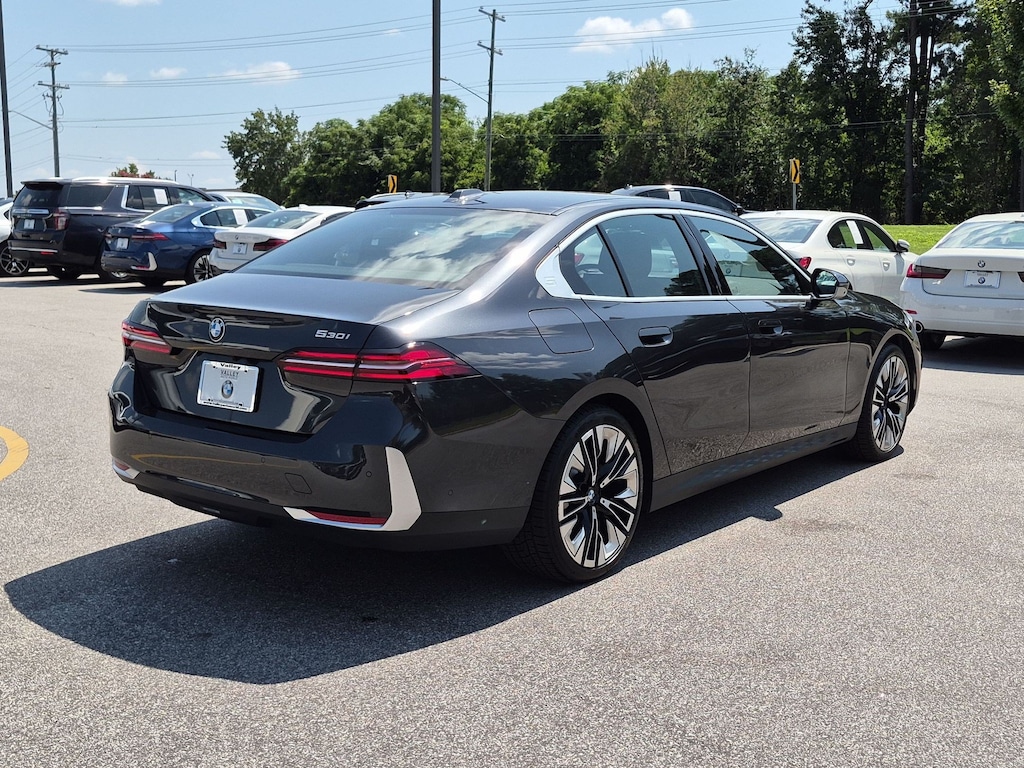 Used 2024 BMW 5 Series 530i Sedan