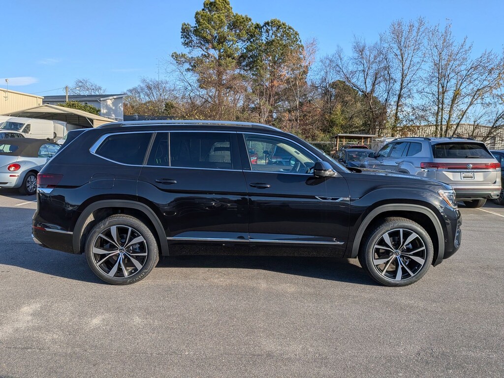 New 2026 Volkswagen Atlas 2.0T SEL Premium R-Line 2.0T SEL Premium R-Line 4MOTION