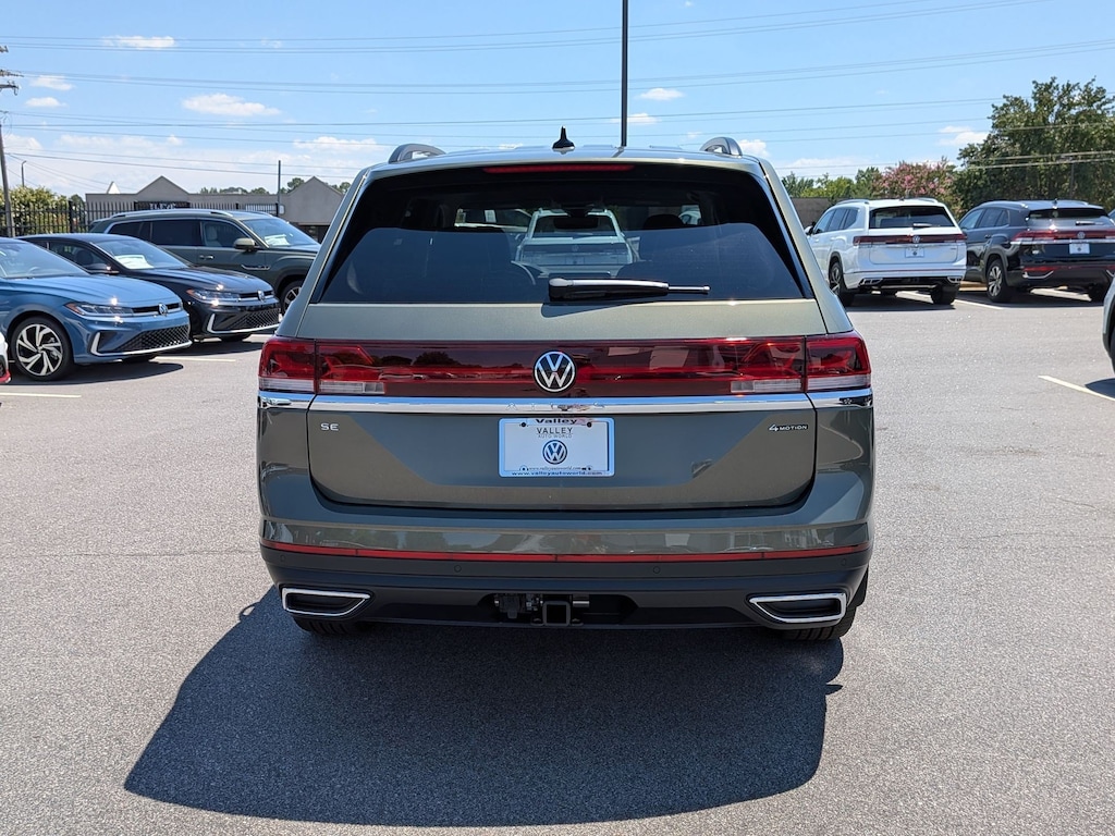 New 2026 Volkswagen Atlas 2.0T SE w/Technology 2.0T SE w/Technology 4MOTION