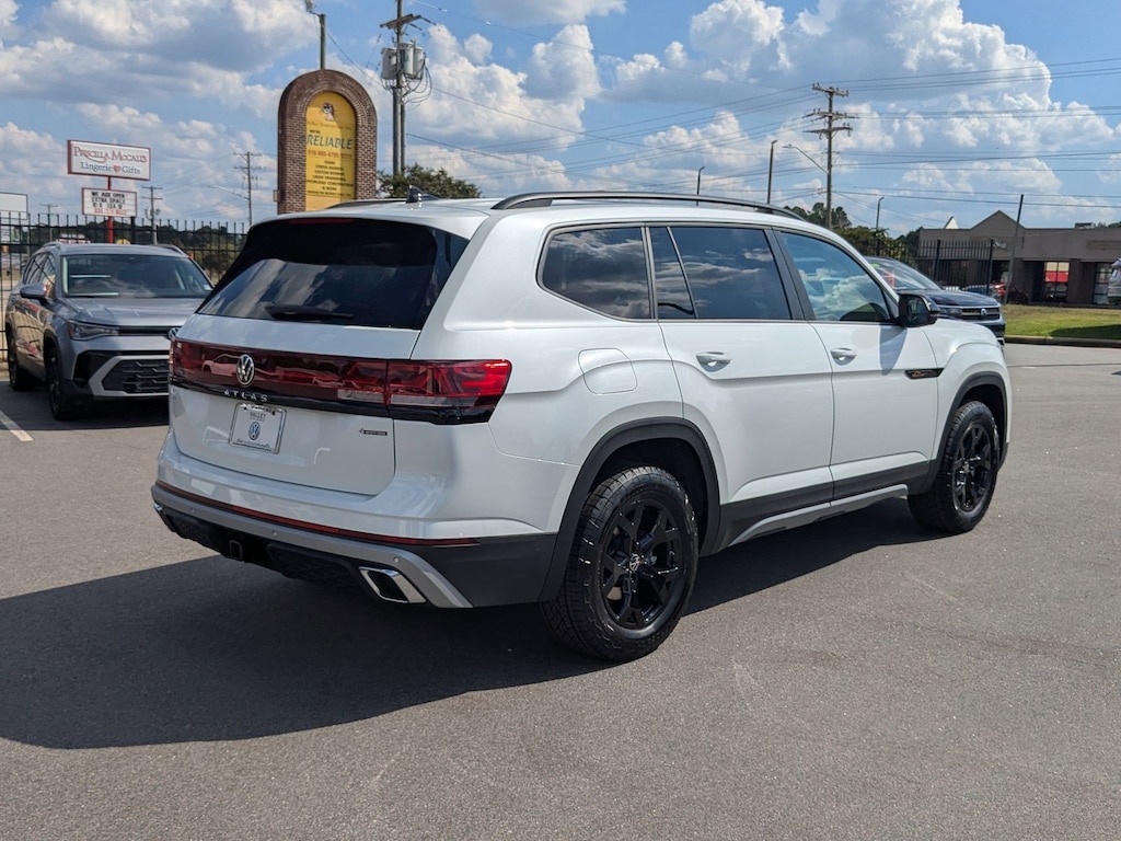 New 2026 Volkswagen Atlas 2.0T Peak Edition 2.0T Peak Edition 4MOTION