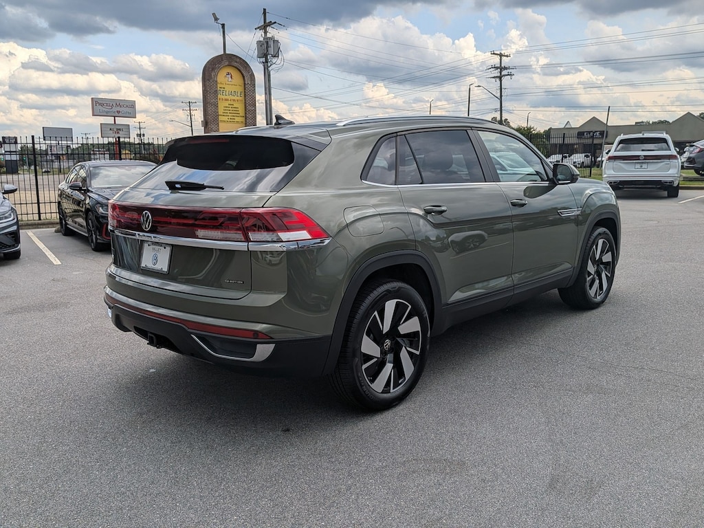New 2026 Volkswagen Atlas Cross Sport 2.0T SE w/Technology 2.0T SE w/Technology 4MOTION