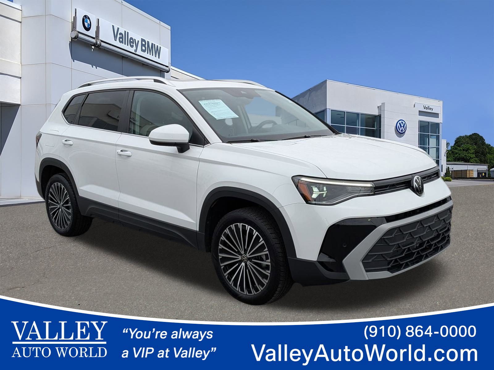 2025 Volkswagen Taos SE FWD 