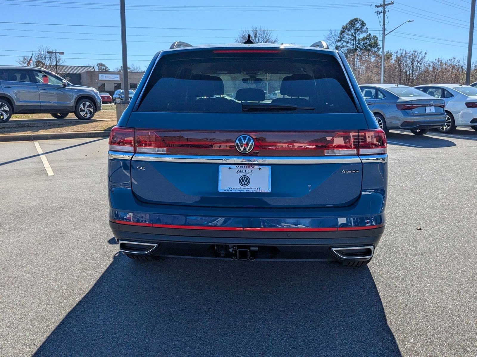 2025 Volkswagen Atlas SE Technology photo 4