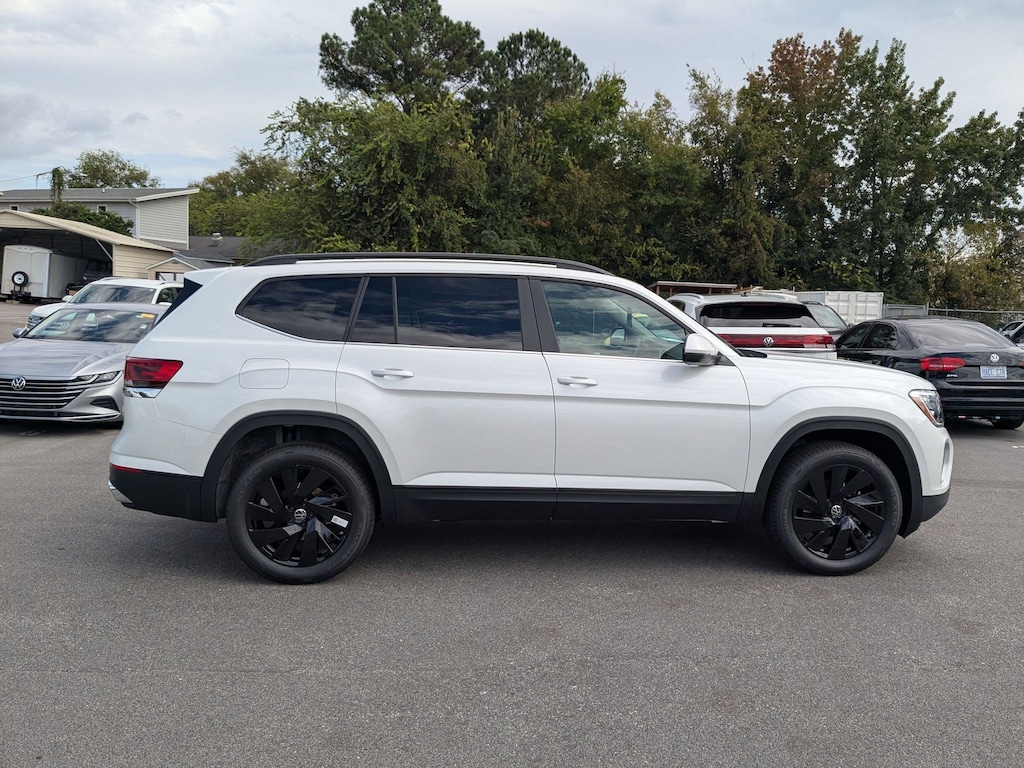 New 2026 Volkswagen Atlas 2.0T SE w/Technology 2.0T SE w/Technology 4MOTION