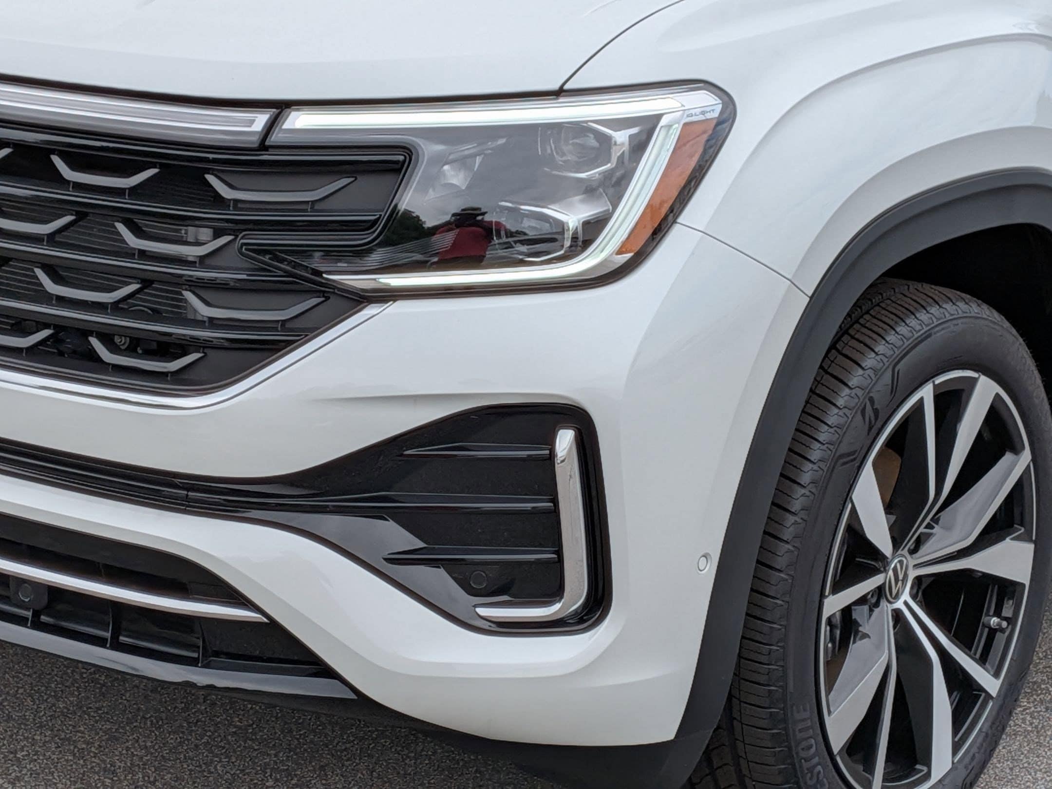 2026 Volkswagen Atlas SEL Premium R-Line - Photo 9