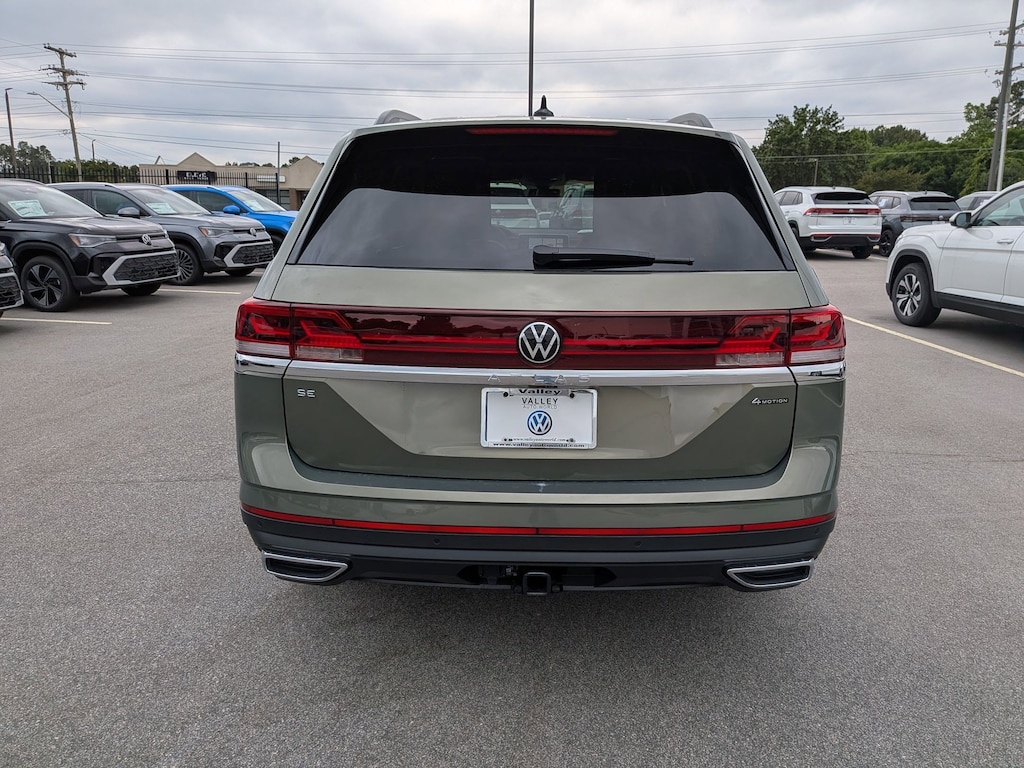 New 2026 Volkswagen Atlas 2.0T SE w/Technology 2.0T SE w/Technology 4MOTION