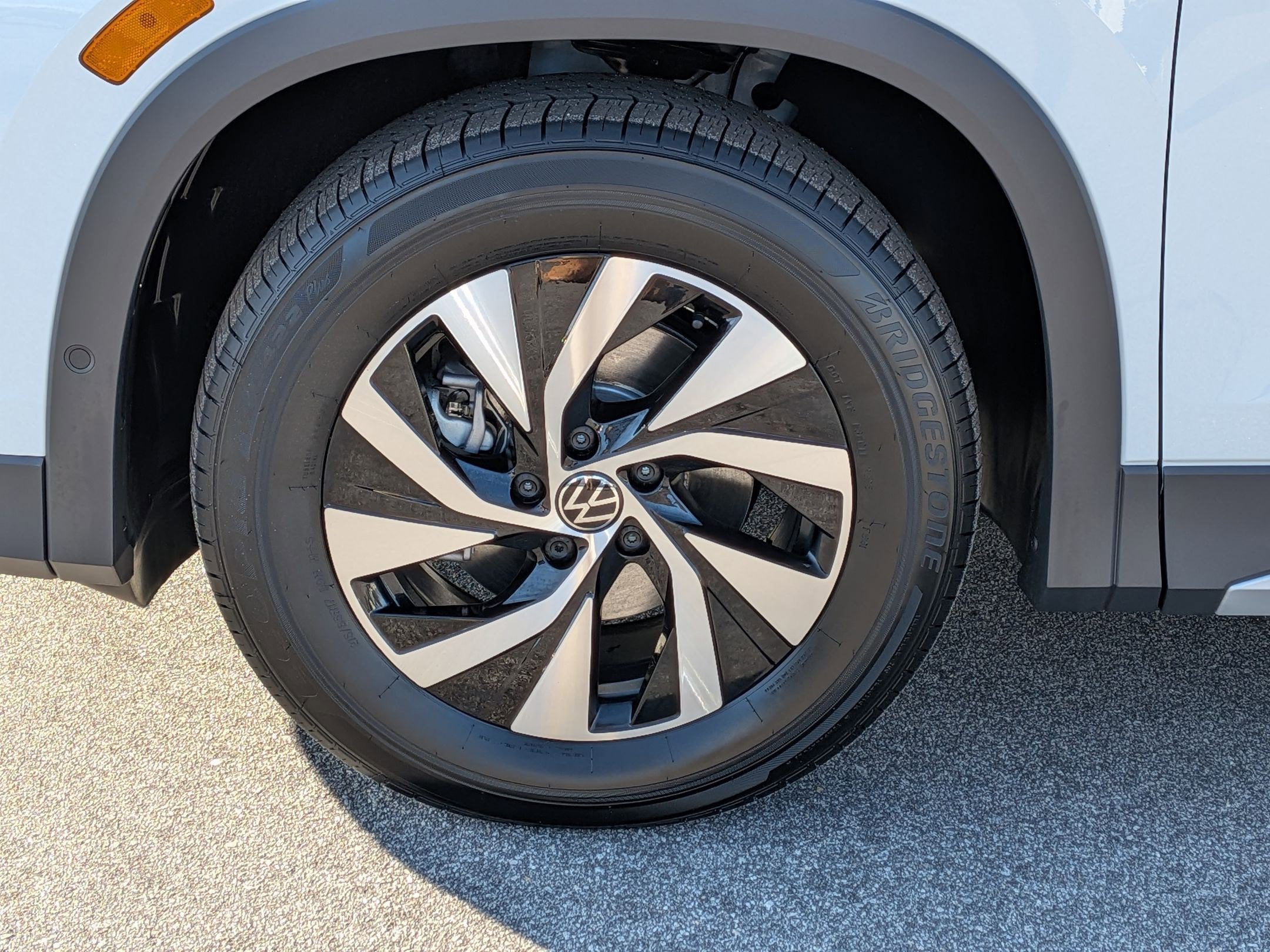 2026 Volkswagen Tiguan S - Photo 10